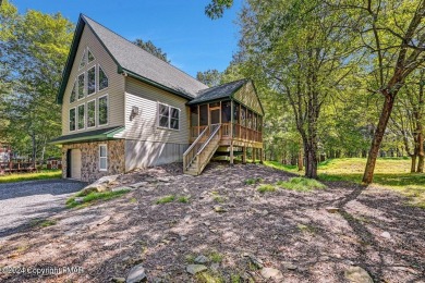 Lake Home For Sale in Albrightsville, Pennsylvania