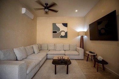 Discover this stunning 5-bedroom house for sale in Residencial - photo 8