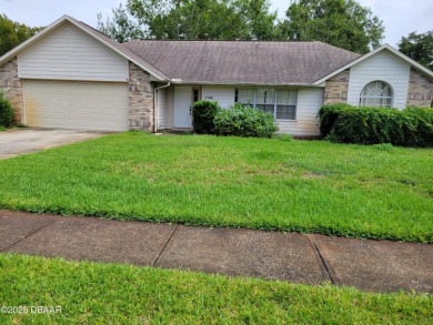 Lake Home Sale Pending in Port Orange, Florida