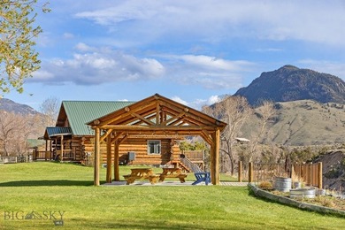 Gardiner Montana riverfront property. Overlooking the iconic - photo 17