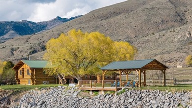 Gardiner Montana riverfront property. Overlooking the iconic - photo 22