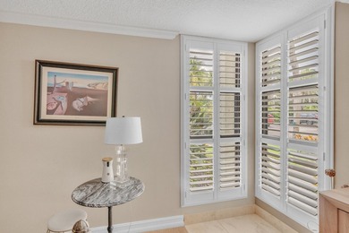 Wonderfully renovated 2 bedrooms, 2 bath condo unit in great - photo 36