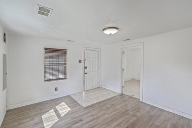 Minutes from Park Circle's dining scene, downtown Charleston - photo 7