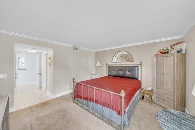 Wonderfully renovated 2 bedrooms, 2 bath condo unit in great - photo 37