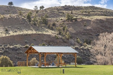 Gardiner Montana riverfront property. Overlooking the iconic - photo 42