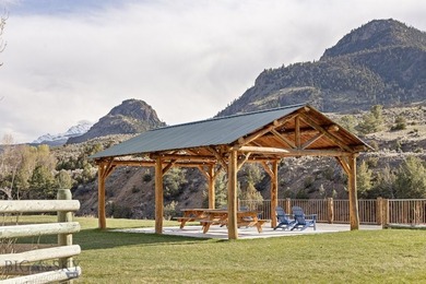 Gardiner Montana riverfront property. Overlooking the iconic - photo 43