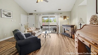 Time for a low maintenance condo, ready to move into? Here is a - photo 3