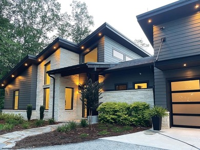 Lake Burton Home For Sale in Tiger Georgia