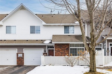 Mitchell Lake Townhome/Townhouse Sale Pending in Eden Prairie Minnesota