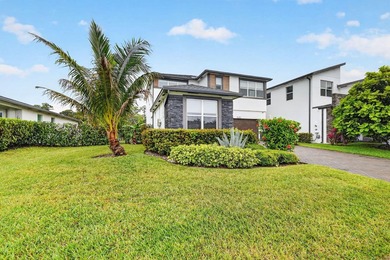 Welcome to this exceptional lakefront home, built in 2020 and - photo 6