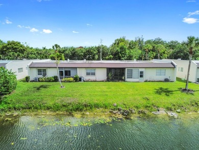 Welcome to your own private slice of waterfront paradise! - photo 37
