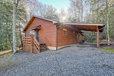 Lake Nottely Home Active Under Contract in Blairsville Georgia