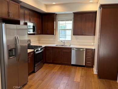 Welcome to this stunning townhome in the lovely Arlington Pointe - photo 6