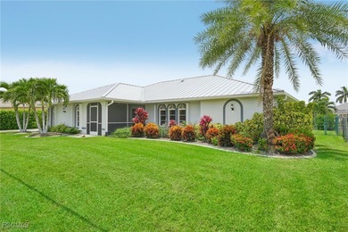 Cape Coral Lakes Area Home For Sale in Cape Coral Florida