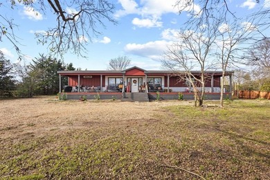 (private lake, pond, creek) Home For Sale in Bonham Texas