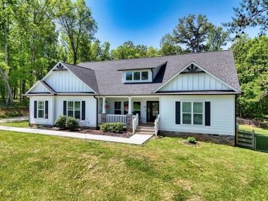 Lake Home For Sale in Blairsville, Georgia