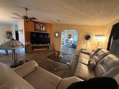 Must-see this beautiful home with over 1,530 square feet! Brand - photo 3