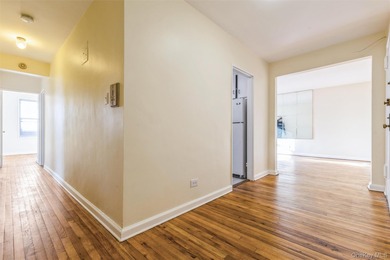 Bright & Spacious 2-Bed in Located on the border of Sheepshead