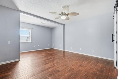 Well-maintained ranch-style home located in the heart of Destin - photo 14