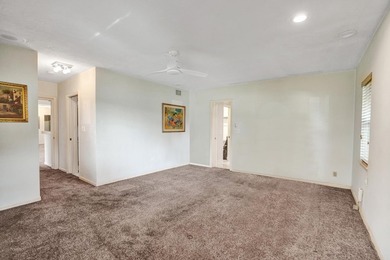 Welcome home to this beautifully maintained 3-bedroom, 3-bath - photo 16