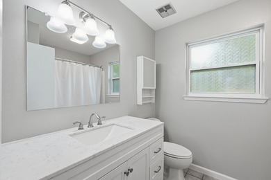 Well-maintained ranch-style home located in the heart of Destin - photo 23