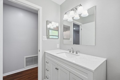 Well-maintained ranch-style home located in the heart of Destin - photo 24