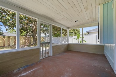 Well-maintained ranch-style home located in the heart of Destin - photo 27