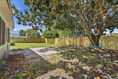 Well-maintained ranch-style home located in the heart of Destin - photo 29