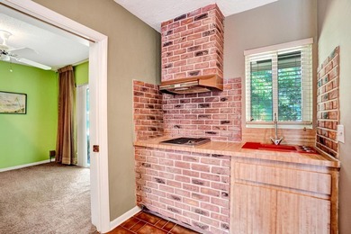 Welcome home to this beautifully maintained 3-bedroom, 3-bath - photo 31