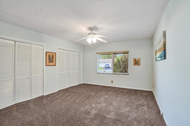 Welcome home to this beautifully maintained 3-bedroom, 3-bath - photo 36