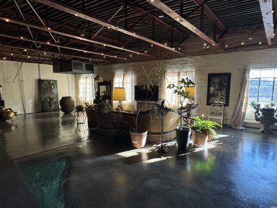 Heart of city & entry block to Downtown area with 22,000sqf of