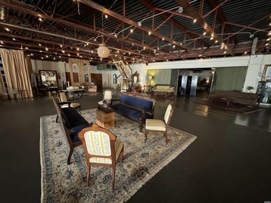 Heart of city & entry block to Downtown area with 22,000sqf of