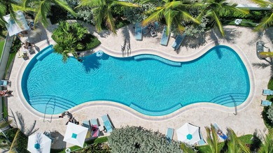 On the sand, a completely reimagined coastal contemporary - photo 2