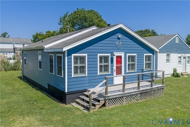 Welcome to one of Hampton's best-kept coastal secrets! Nestled - photo 1