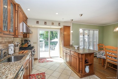 Nestled in the desirable Morgan Park Estates and backing - photo 14