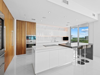 A One-of-a-Kind Oceanfront Residence at Paramount on Fort - photo 14