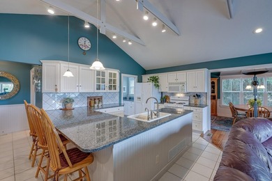 Absolutely stunning 4 Bedroom Ranch Home nestled in the highly - photo 9