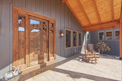 Luxury meets craftsmanship in this stunning 6,900 sq ft estate - photo 5