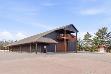 Luxury meets craftsmanship in this stunning 6,900 sq ft estate - photo 9