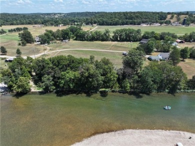 (private lake, pond, creek) Acreage For Sale in Noel Missouri