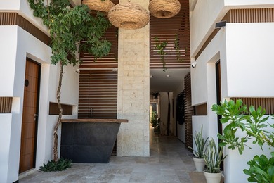 Discover this exceptional 1-bedroom lock-off condo for sale in - photo 1