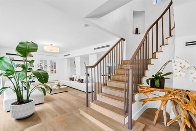 Completely renovated and ideally located in Miami Beach's - photo 12