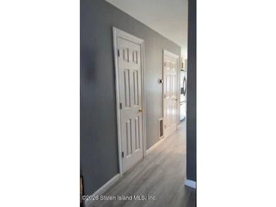 Welcome to this beautifully remodeled 2-bedroom, 1.5-bath - photo 14