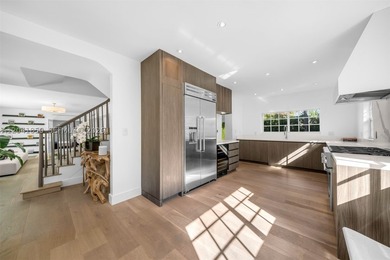 Completely renovated and ideally located in Miami Beach's - photo 15