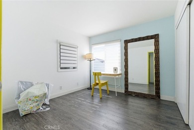 Nestled in a quiet cul-de-sac, this highly desirable front unit - photo 16