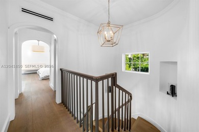 Completely renovated and ideally located in Miami Beach's - photo 19
