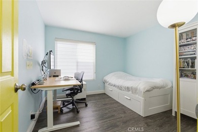 Nestled in a quiet cul-de-sac, this highly desirable front unit - photo 23