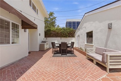 Some homes get there all at once. This one got there the right - photo 27