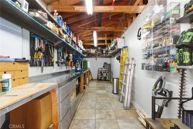 Some homes get there all at once. This one got there the right - photo 29
