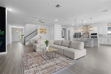 Why wait months for new construction when you can move into this - photo 5